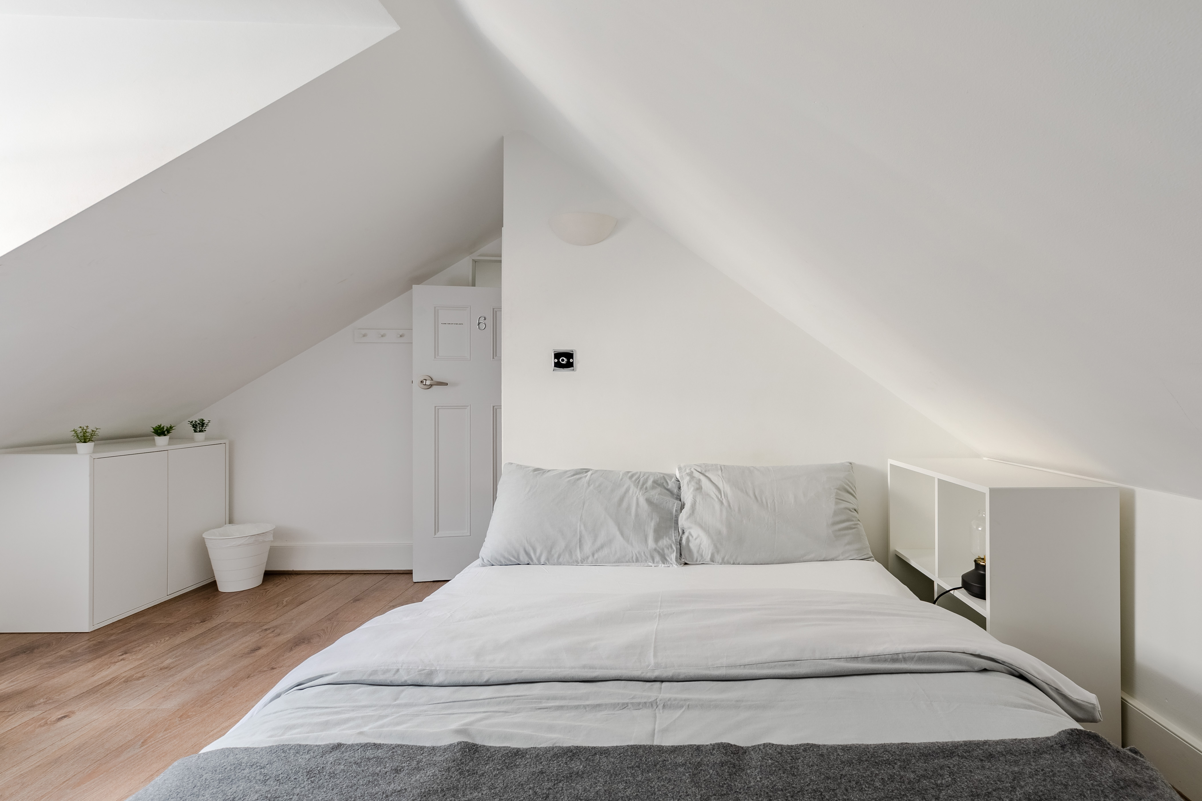 Room 6