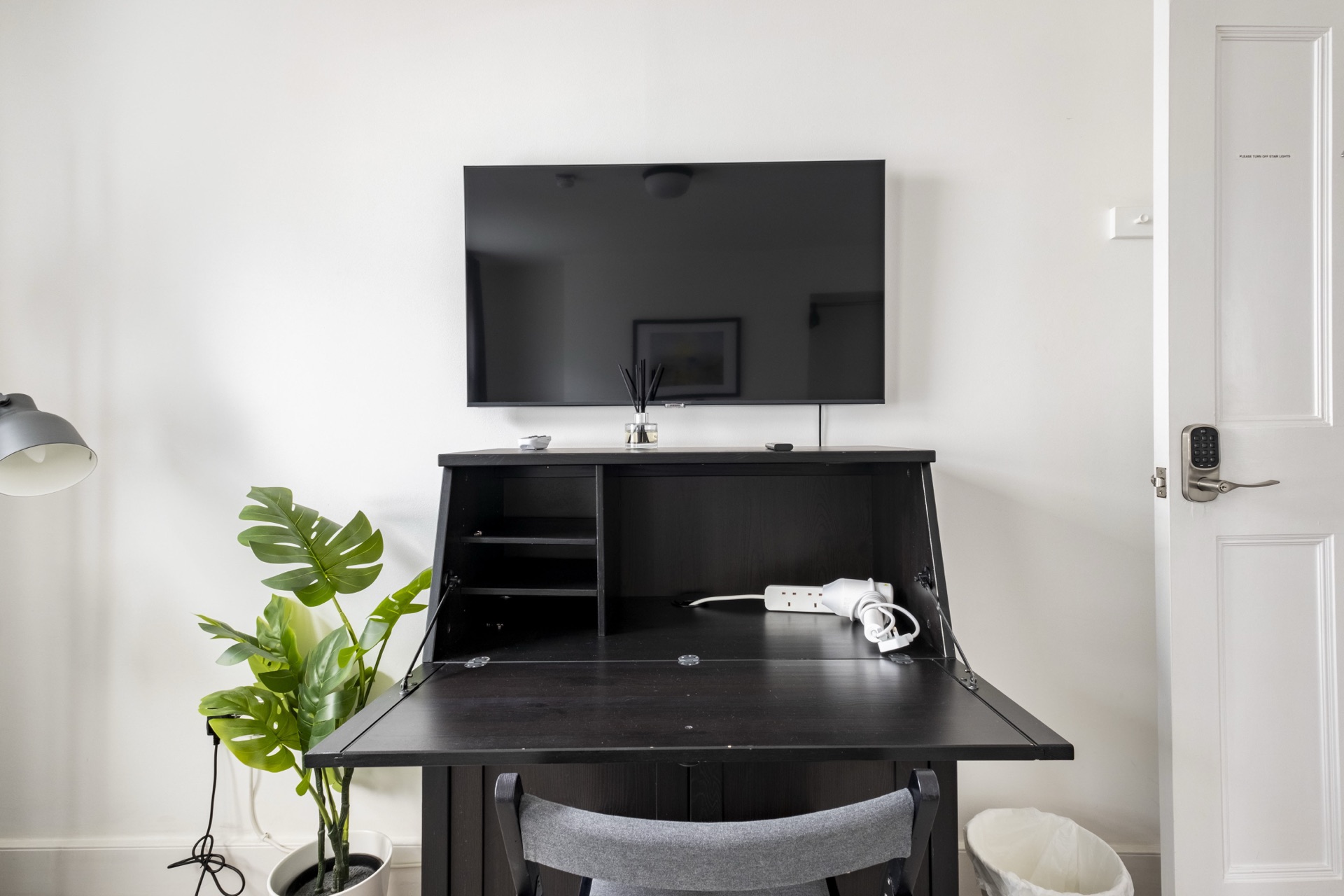 Room 4