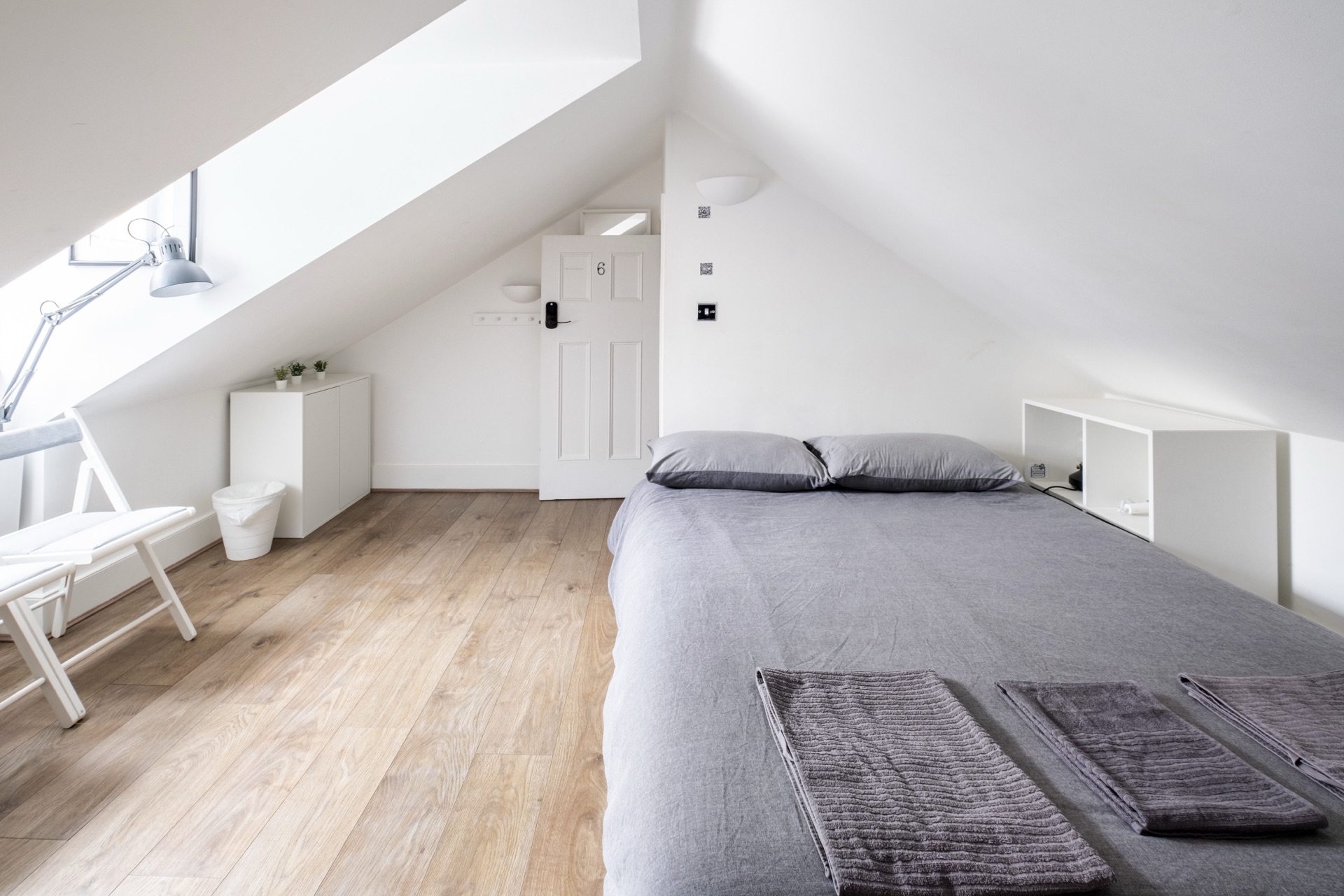 Room 6